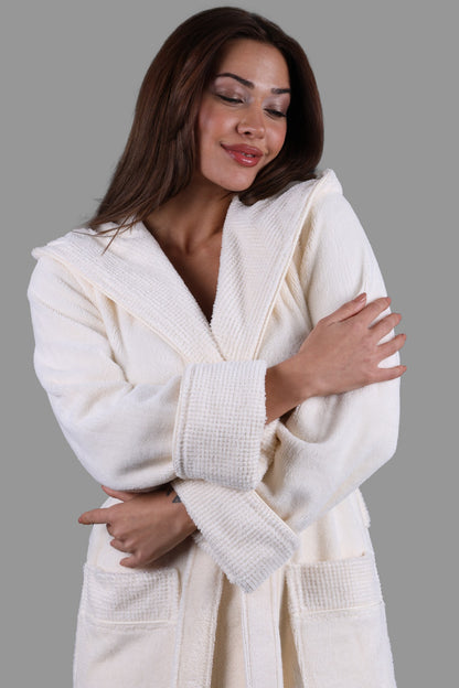Luxus Damen Frottee-Bademantel mit Kapuze – Baumwolle & Bambus