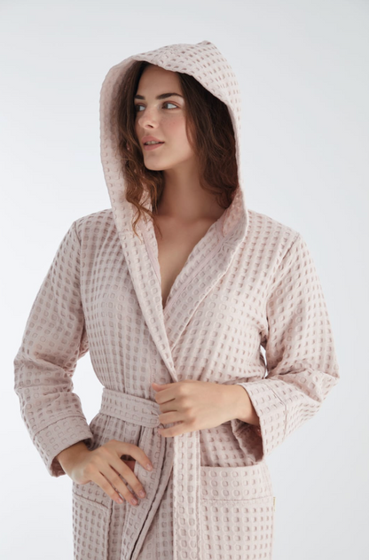 Eleganter Waffel Damen-Bademantel mit Kapuze und Gürtel