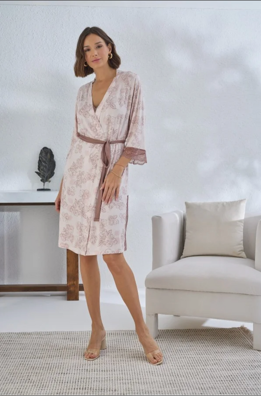 Elegantes 2-teiliges Set – Nachthemd mit Spitze & Morgenmantel im floralen Design