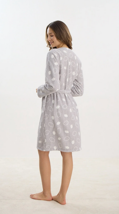 Kuscheliger Damen Bademantel mit Hundetasche