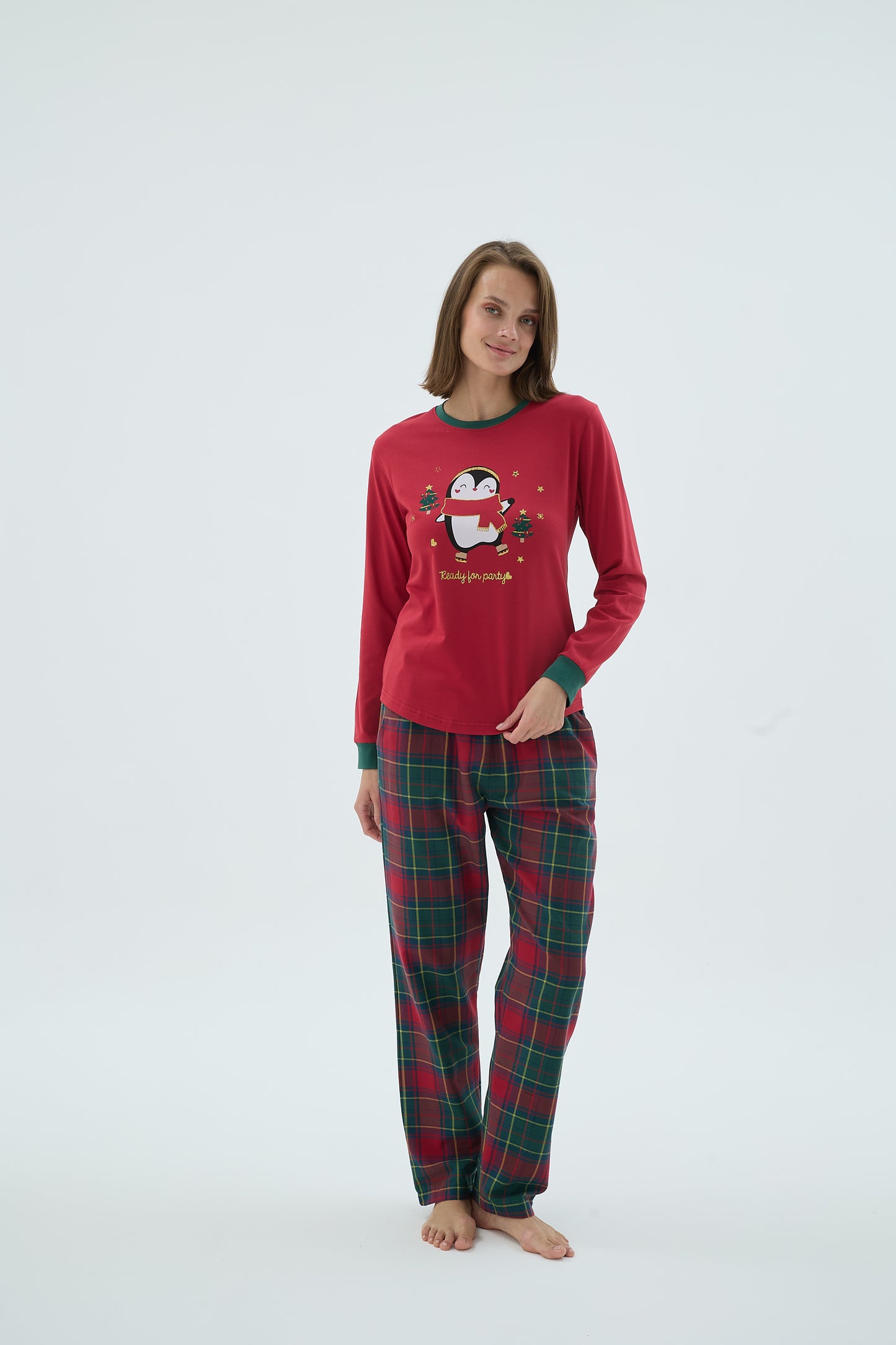 Gemütlicher Damen Schlafanzug Baumwolle Weihnachten – rot-grün kariert