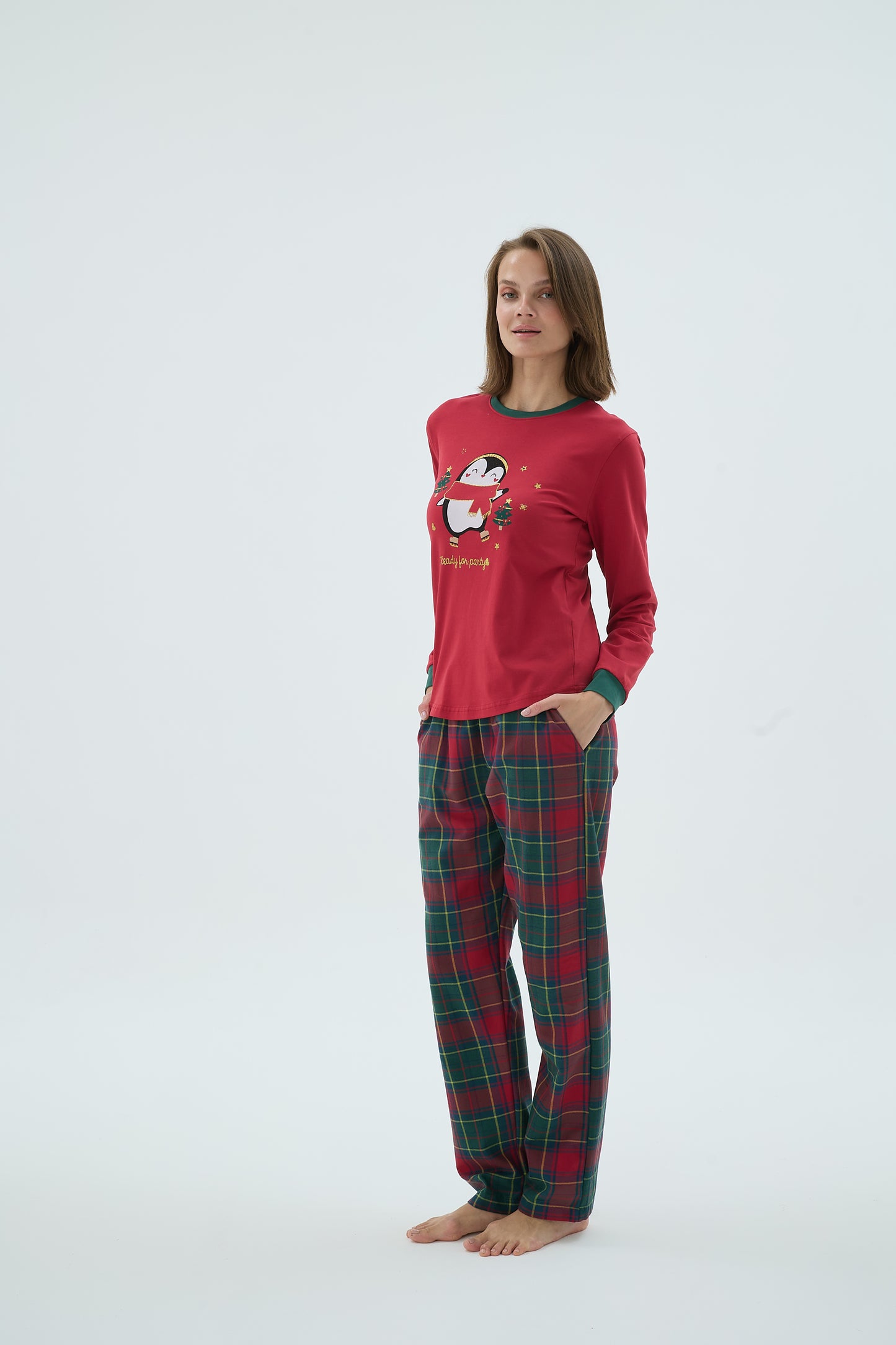 Damen Weihnachts Pyjama-Set – Rotes Langarmshirt & Karohose