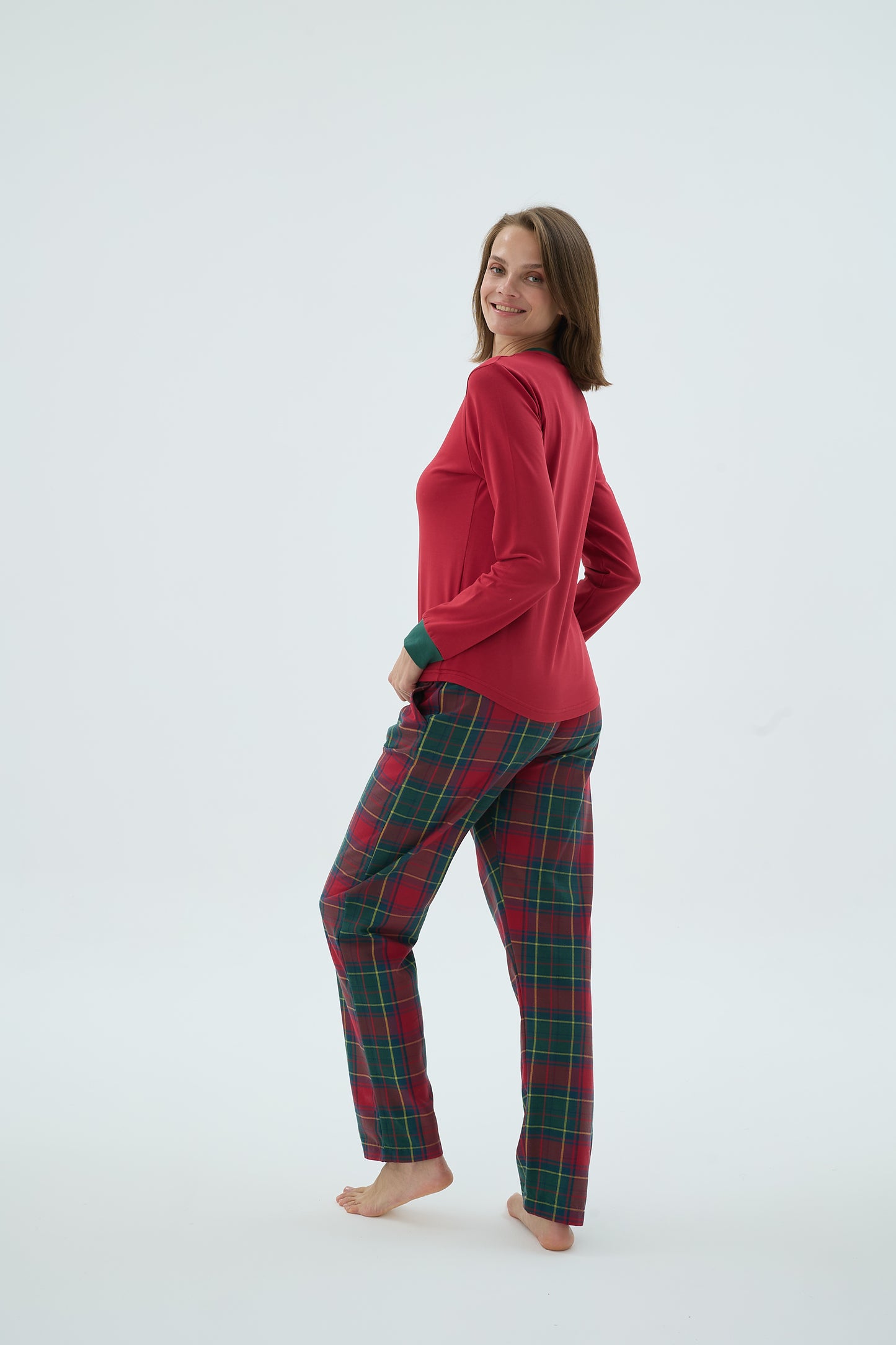 Damen Weihnachts Pyjama-Set – Rotes Langarmshirt & Karohose