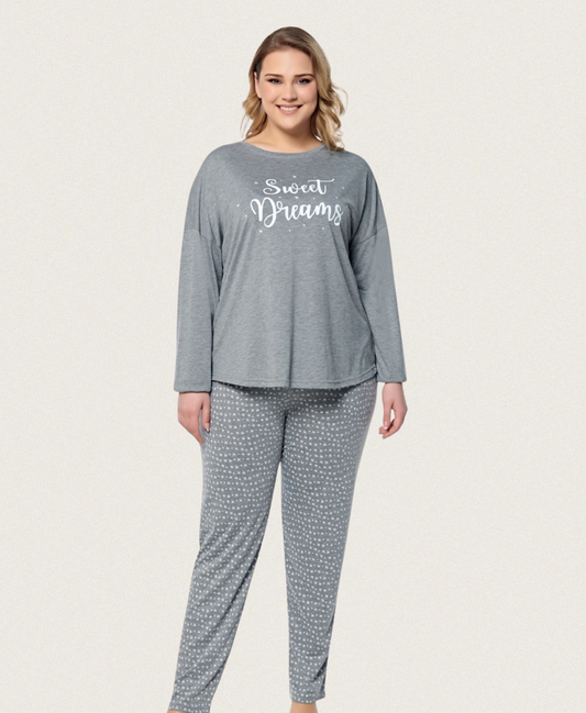 Damen Plus Size Pyjama Grau – „Sweet Dreams“