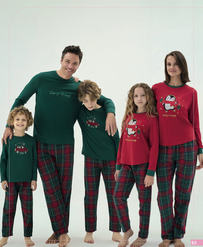 Familien Pyjama Set Weihnachten Jungen – kariertes Design rot-grün