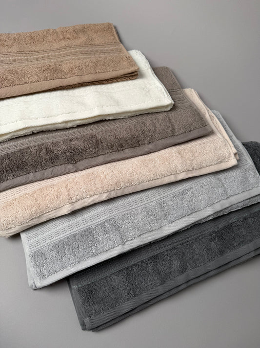 Handtuch aus 100% Baunwolle – Türkische Qualität